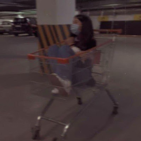 Meet your Posher, Brytani - Picture 1 of 1